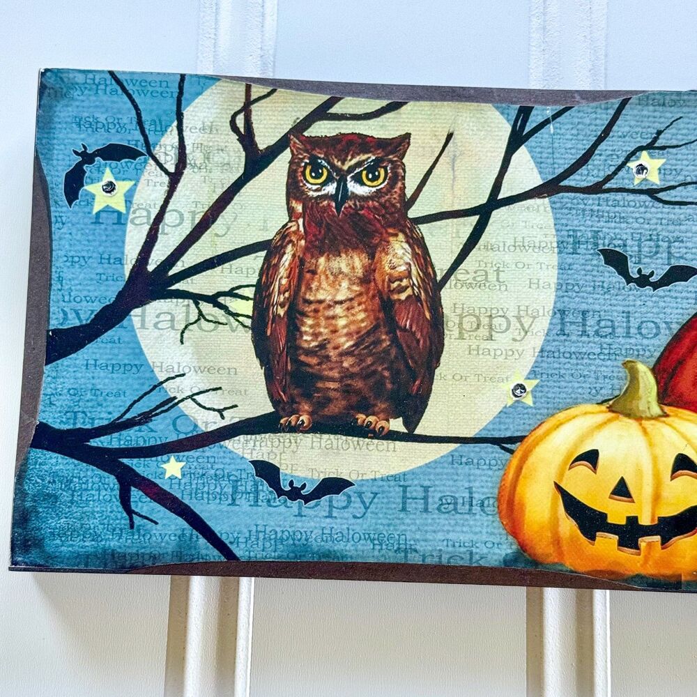 Light Up Halloween Sign with Pumpkins, Owl & Bats | Wall Decor | Rustic Fall - Picture 3 of 8